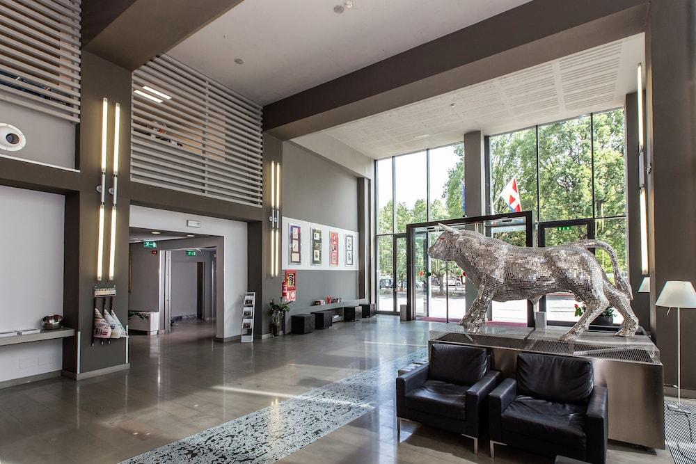 Art Olympic Hotel